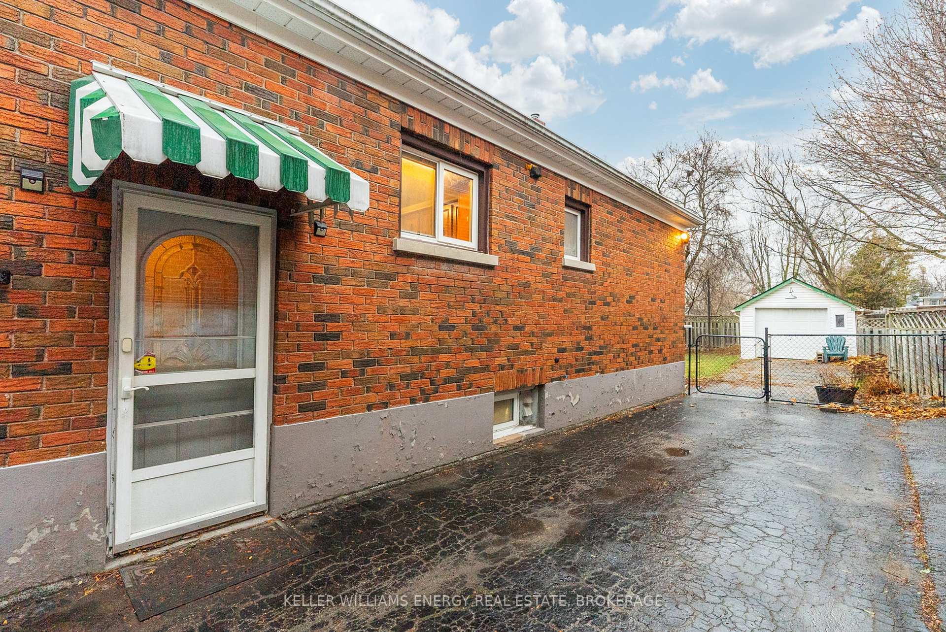 Photo 23 of 66 Quebec Street, Oshawa, Central — HOMEH