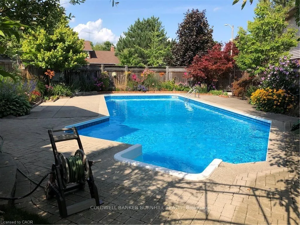 Photo 43 of 47 Howard Boulevard, Hamilton, Waterdown — HOMEH