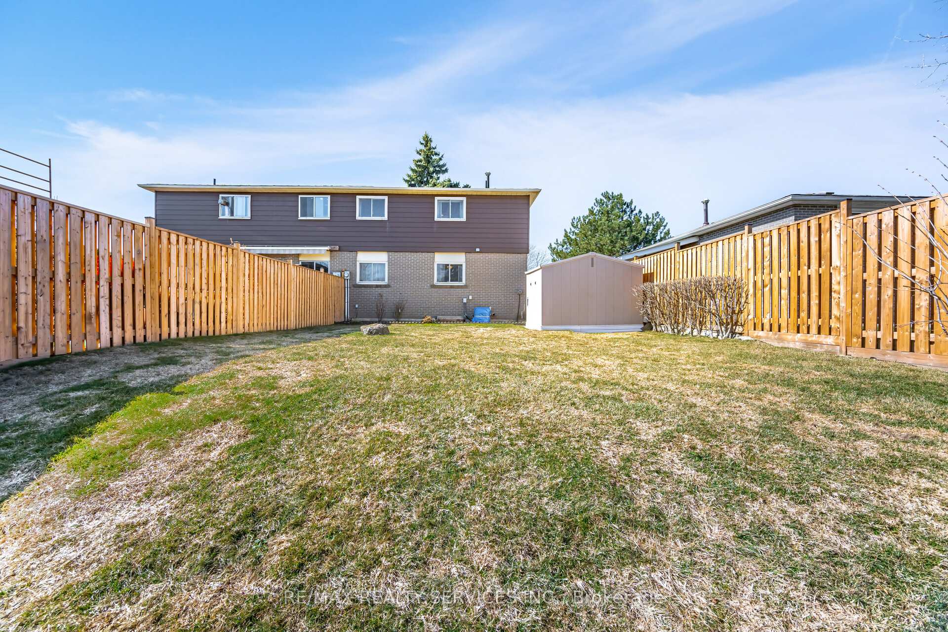 Photo 19 of 56 Forsythia Road, Brampton, Southgate — HOMEH