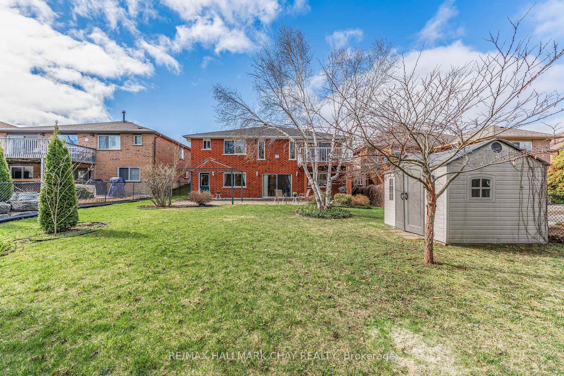 Photo 40 of 72 Columbia Road, Barrie, Holly — HOMEH