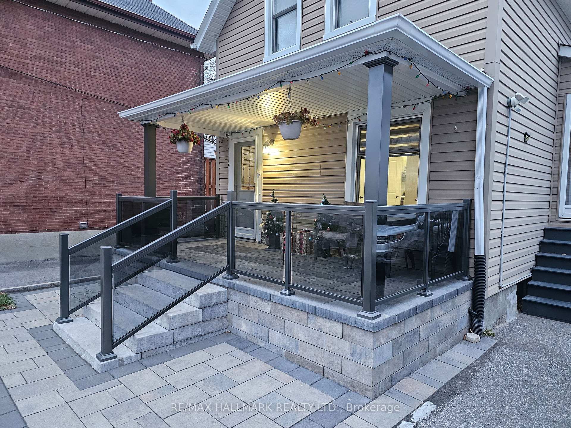 Photo 4 of 137 Huron Street, Oshawa, Central — HOMEH