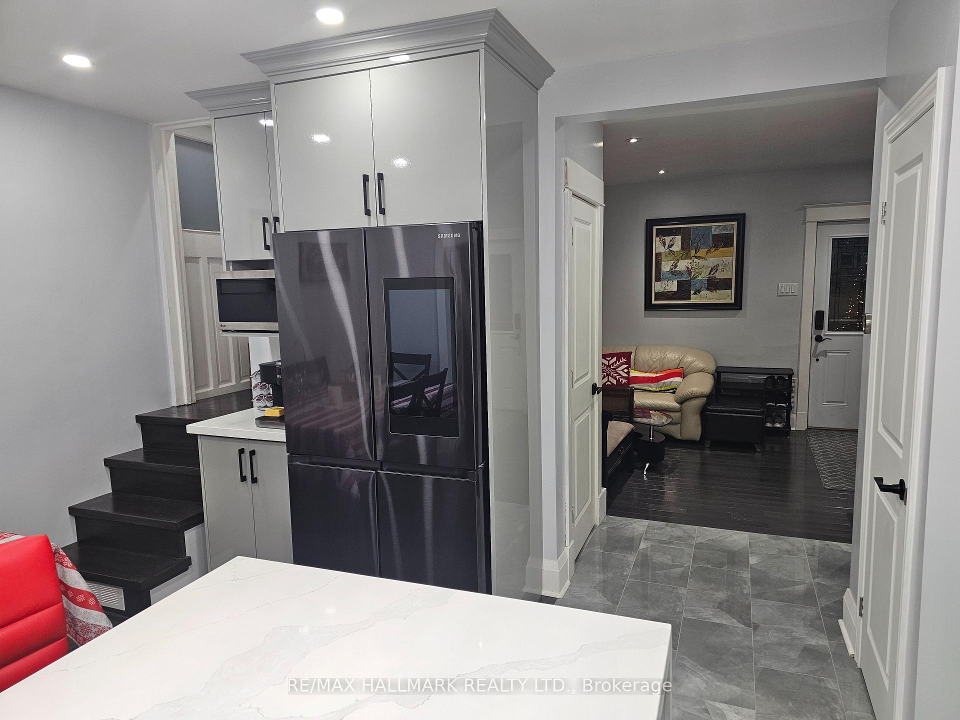 Photo 14 of 137 Huron Street, Oshawa, Central — HOMEH