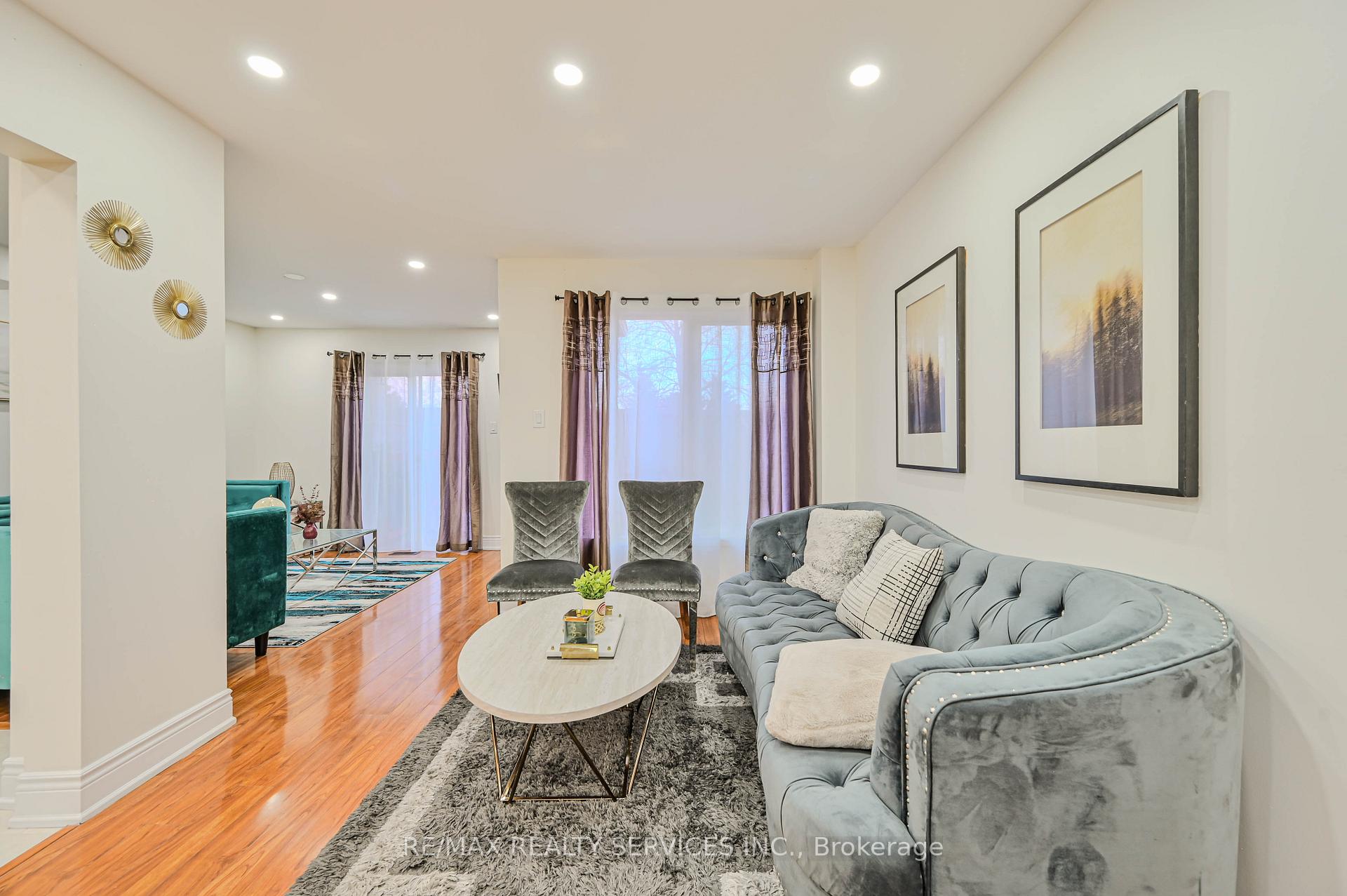 Photo 8 of 80 Winners Circle, Brampton, Northwest Sandalwood Parkway — HOMEH