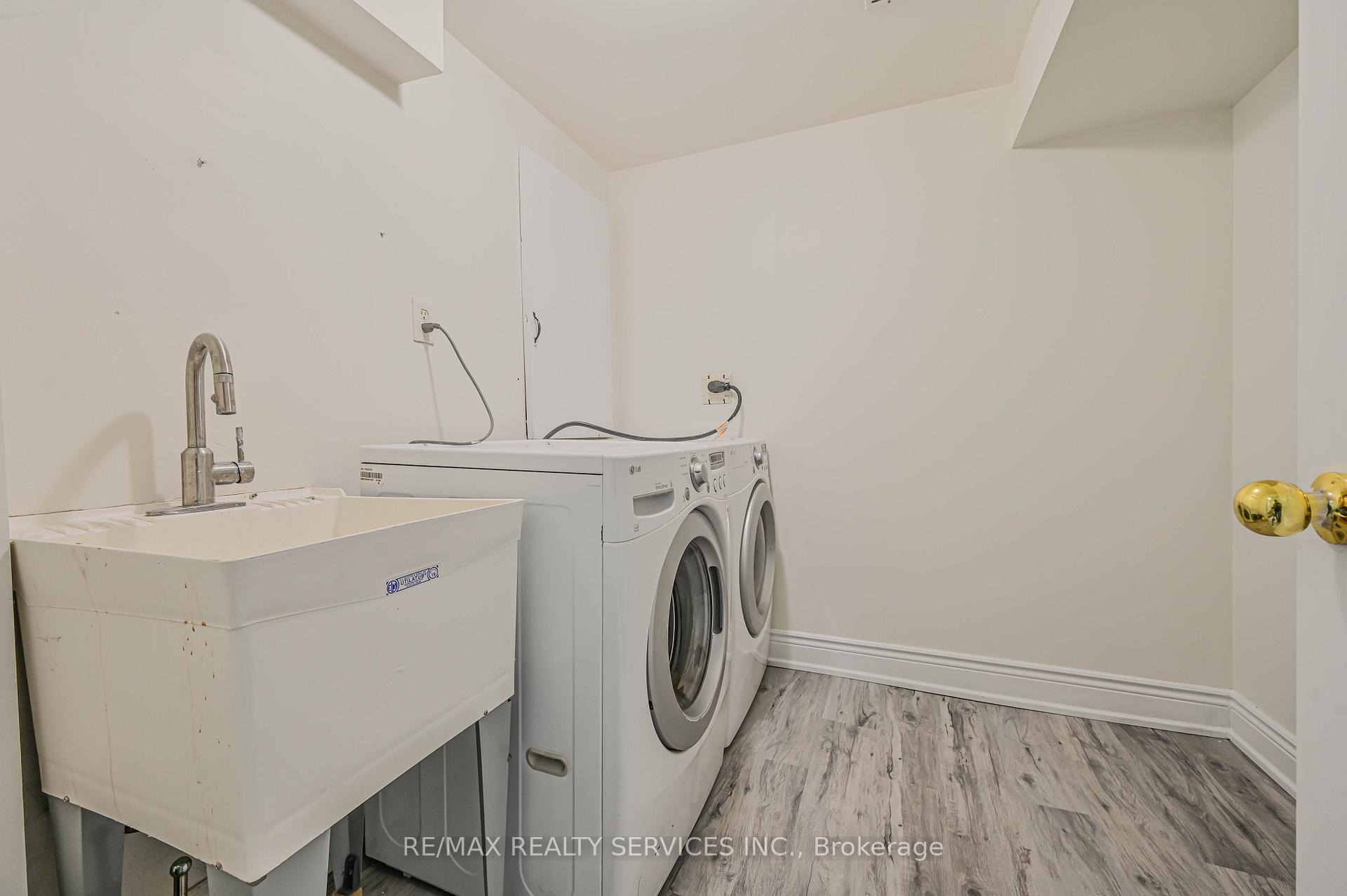 Photo 34 of 80 Winners Circle, Brampton, Northwest Sandalwood Parkway — HOMEH
