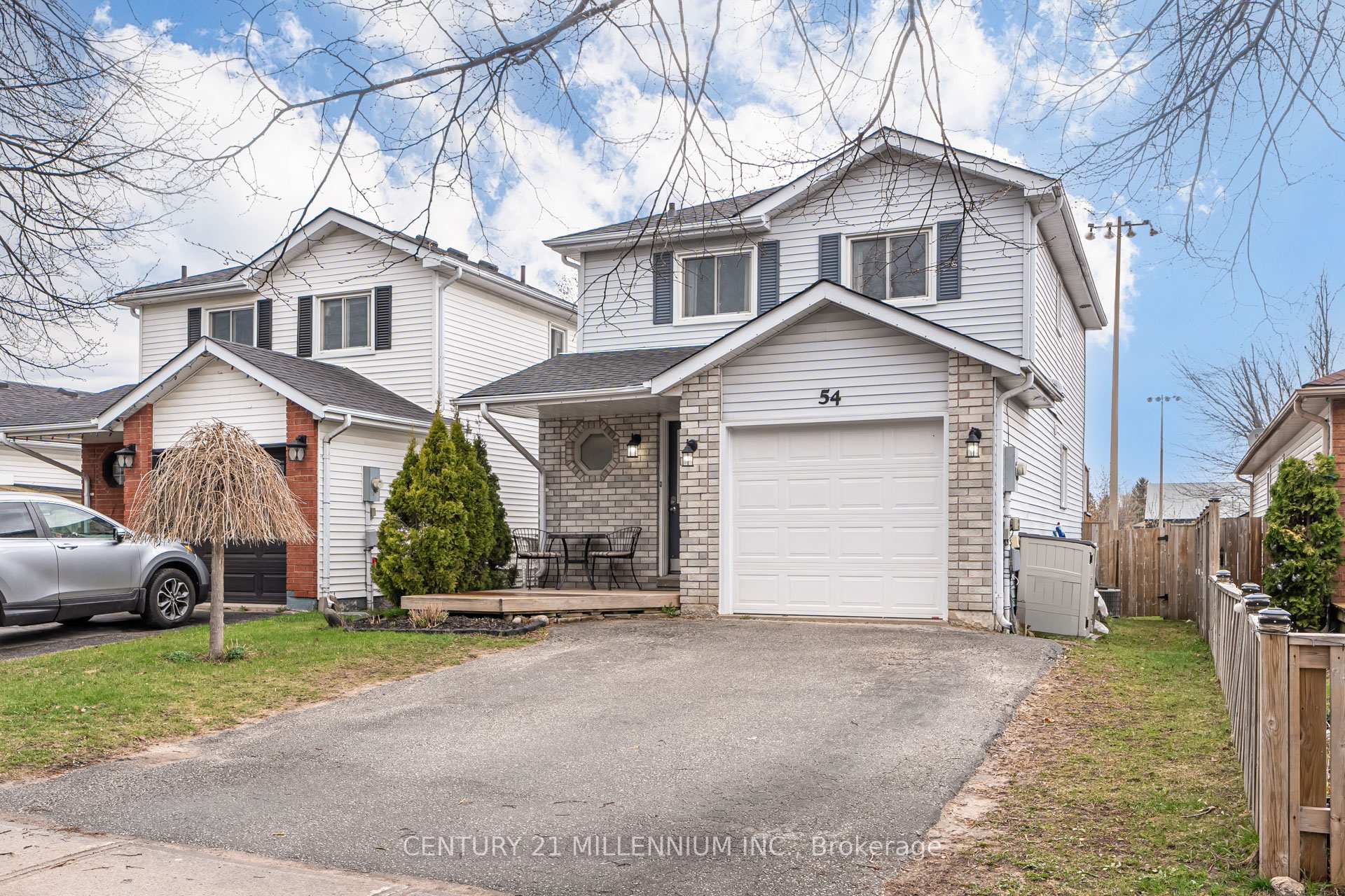 Photo 3 of 54 Arthur Avenue, Barrie, Grove East — HOMEH