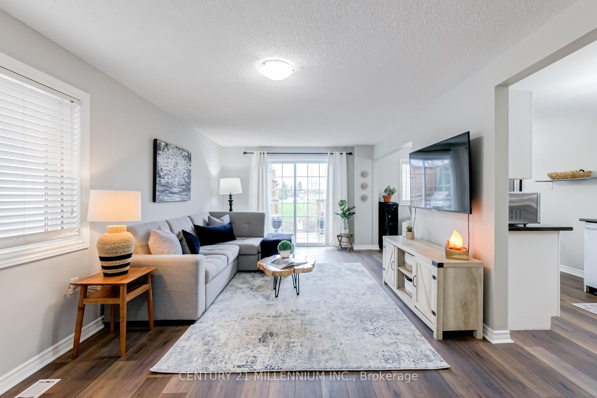 Photo 7 of 54 Arthur Avenue, Barrie, Grove East — HOMEH