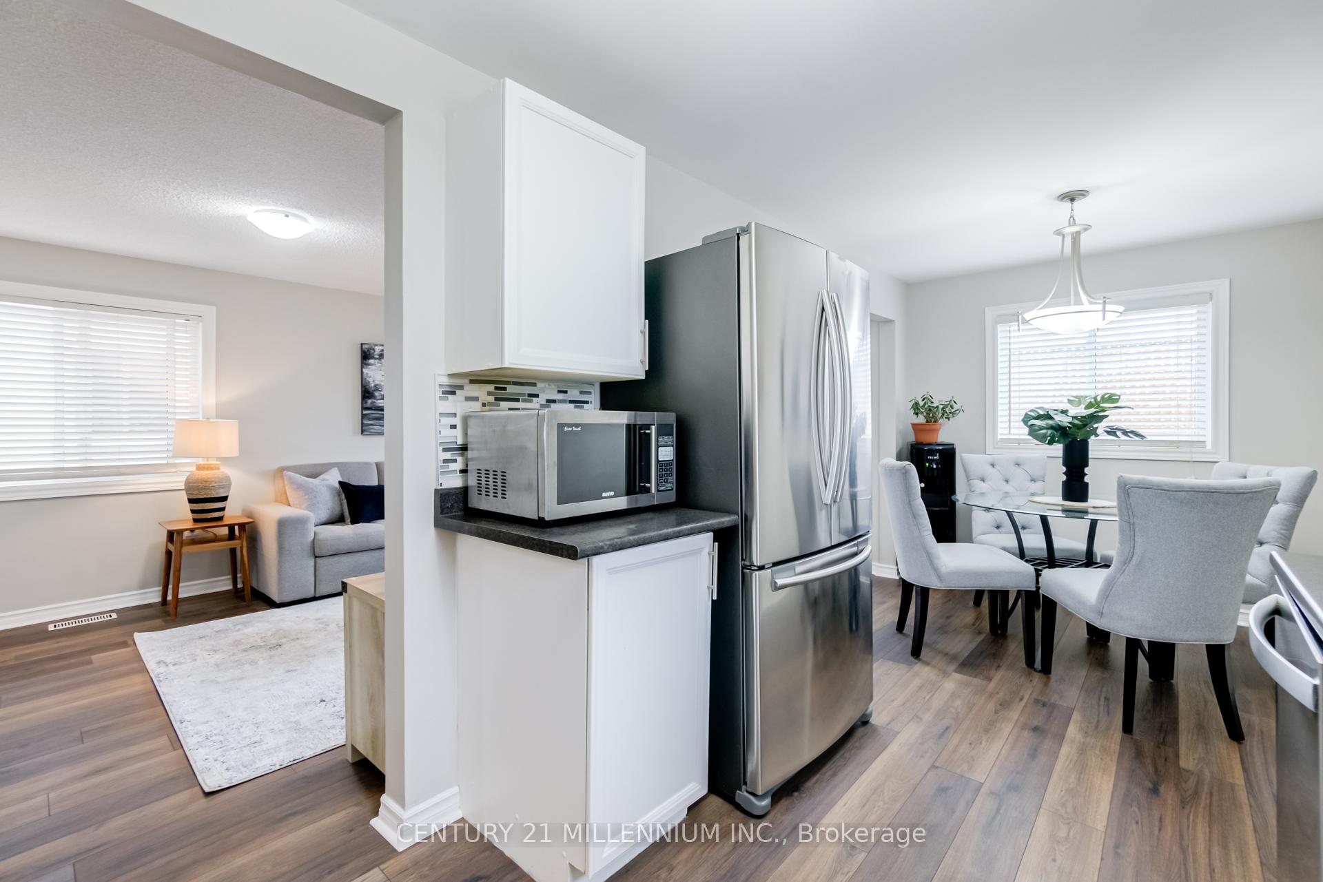 Photo 19 of 54 Arthur Avenue, Barrie, Grove East — HOMEH
