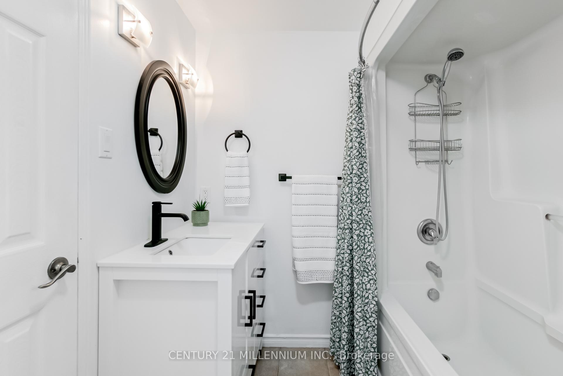 Photo 32 of 54 Arthur Avenue, Barrie, Grove East — HOMEH