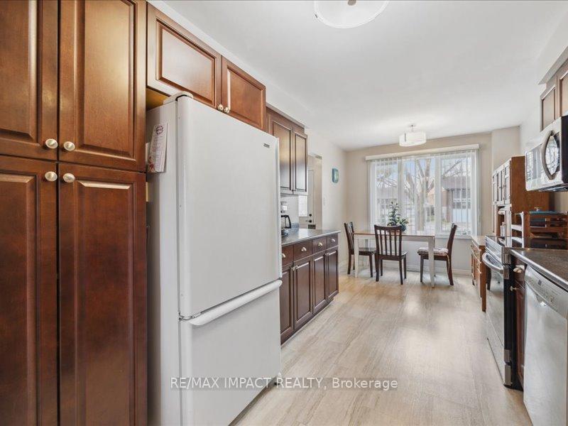 Photo 7 of 429 Charrington Avenue, Oshawa, Centennial — HOMEH