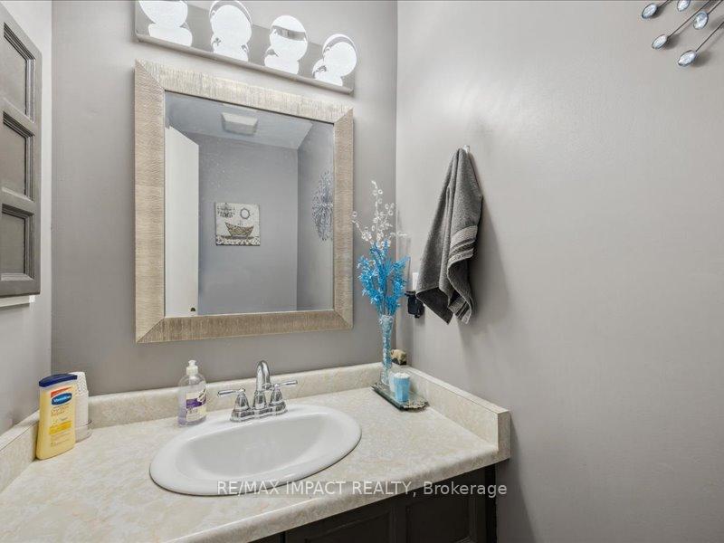 Photo 11 of 429 Charrington Avenue, Oshawa, Centennial — HOMEH