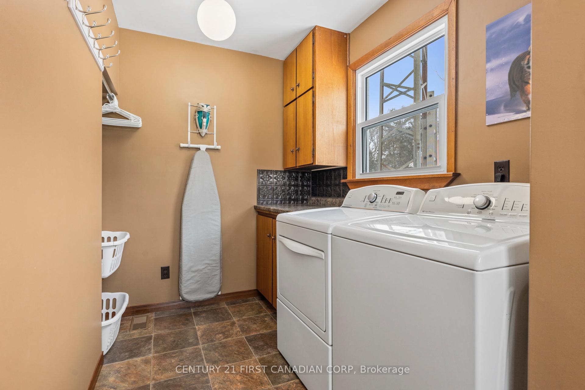 Photo 15 of 128 Dashwood Main Street, Bluewater, Hay — HOMEH