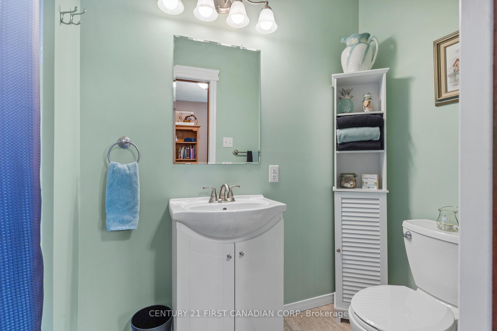 Photo 16 of 128 Dashwood Main Street, Bluewater, Hay — HOMEH