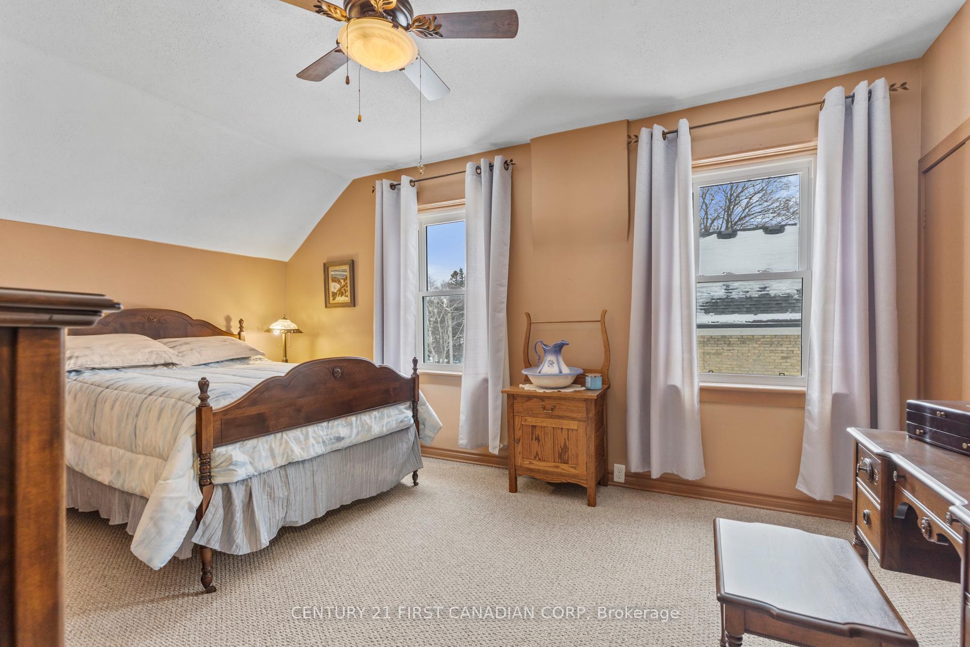 Photo 23 of 128 Dashwood Main Street, Bluewater, Hay — HOMEH