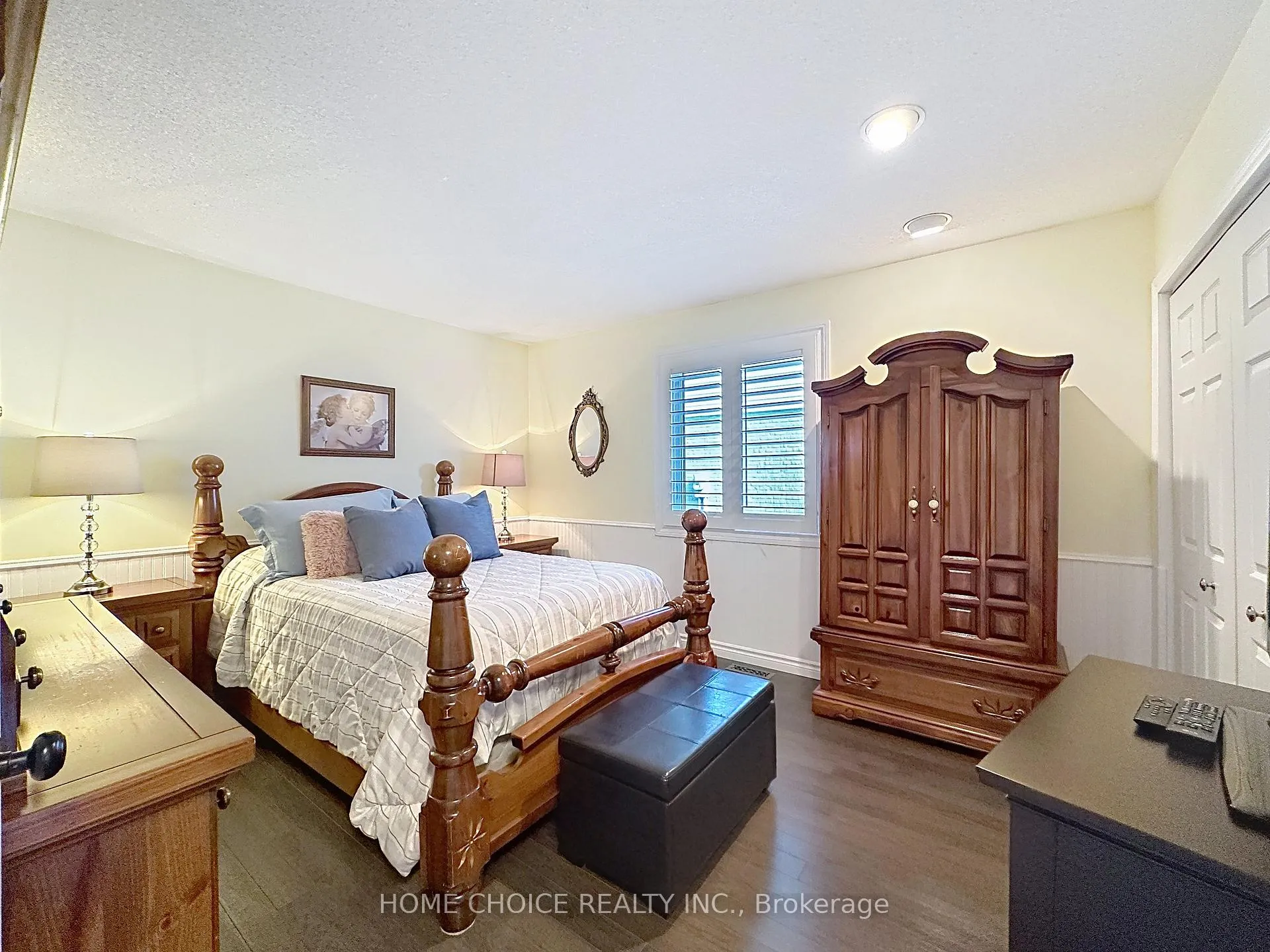 Photo 22 of 49 Riviera Ridge, Hamilton, Winona Park — HOMEH