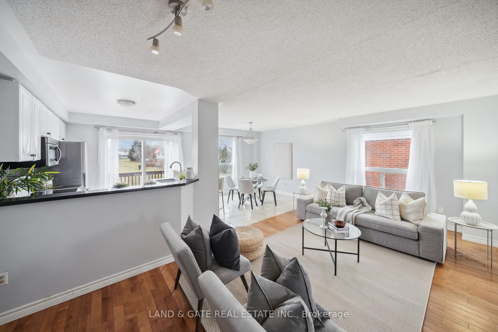 Photo 8 of 1512 Fieldgate Drive, Oshawa, Samac — HOMEH