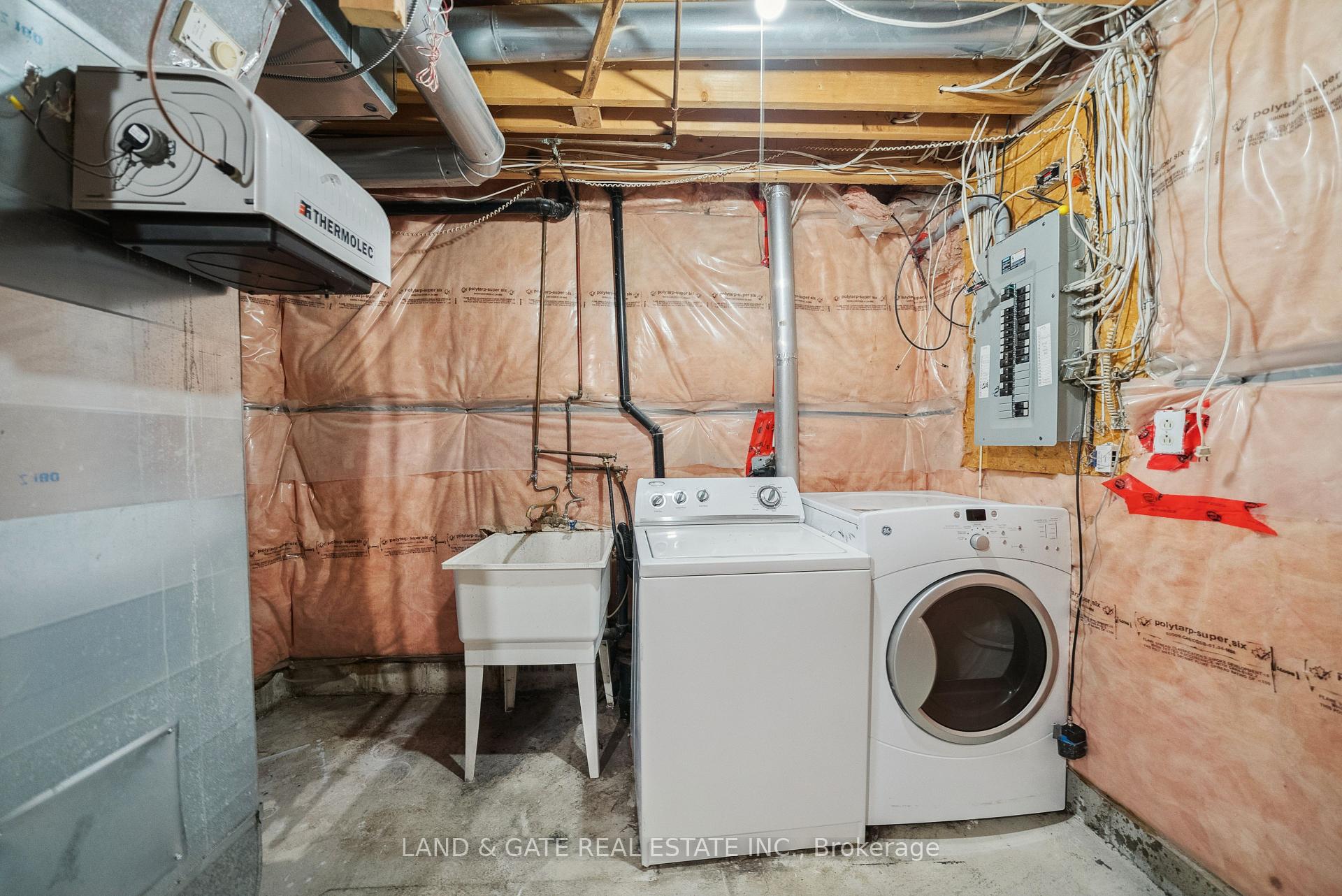 Photo 30 of 1512 Fieldgate Drive, Oshawa, Samac — HOMEH