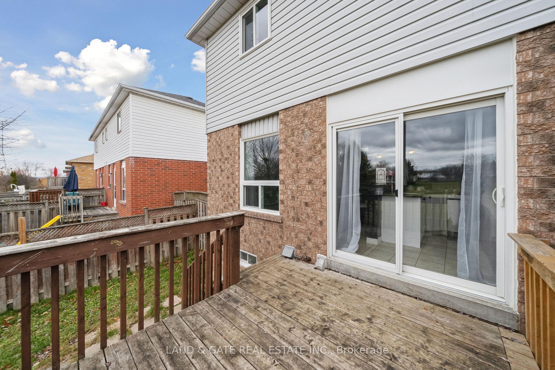 Photo 32 of 1512 Fieldgate Drive, Oshawa, Samac — HOMEH