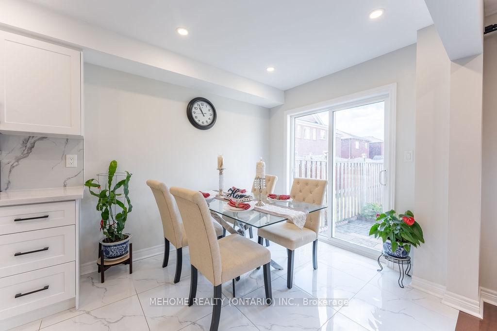 Photo 16 of 79 Maffey Crescent, Richmond Hill, Westbrook — HOMEH