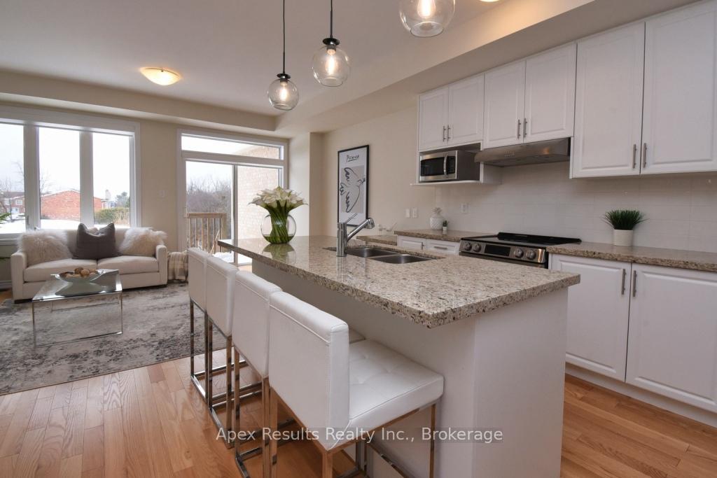 Photo 14 of 1396 Almonte Drive, Burlington, Tyandaga — HOMEH
