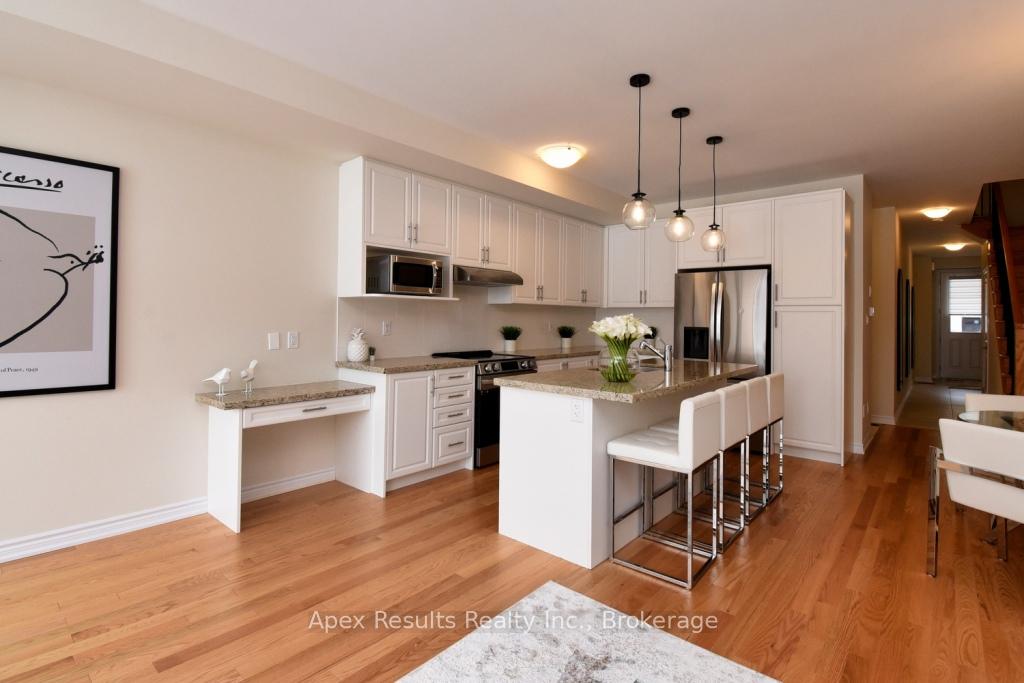 Photo 17 of 1396 Almonte Drive, Burlington, Tyandaga — HOMEH