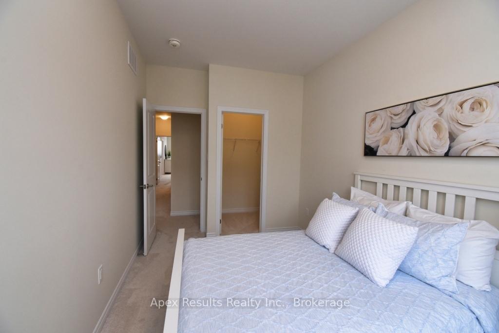 Photo 28 of 1396 Almonte Drive, Burlington, Tyandaga — HOMEH