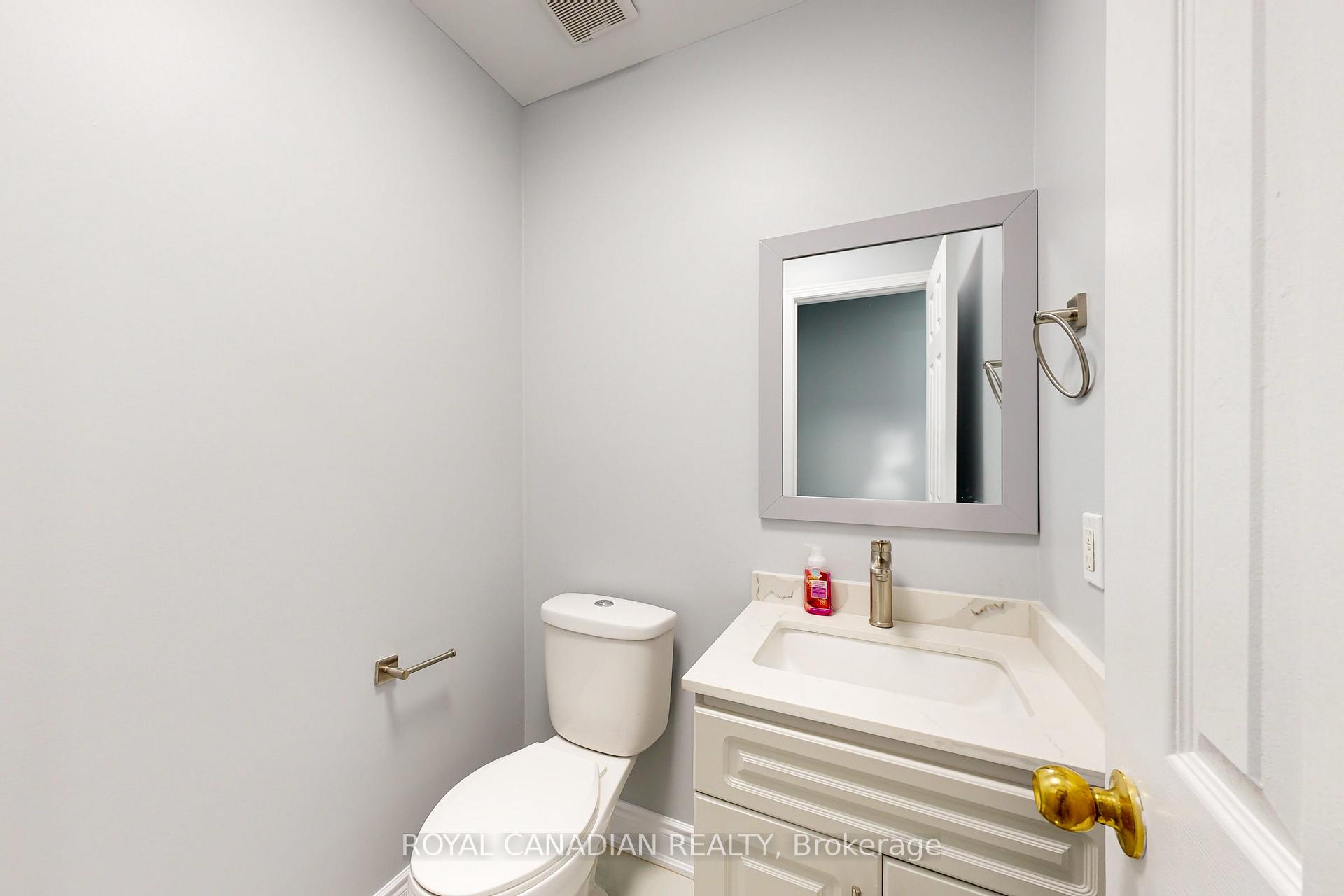 Photo 16 of 11 Revelstoke Place, Brampton, Sandringham-Wellington — HOMEH