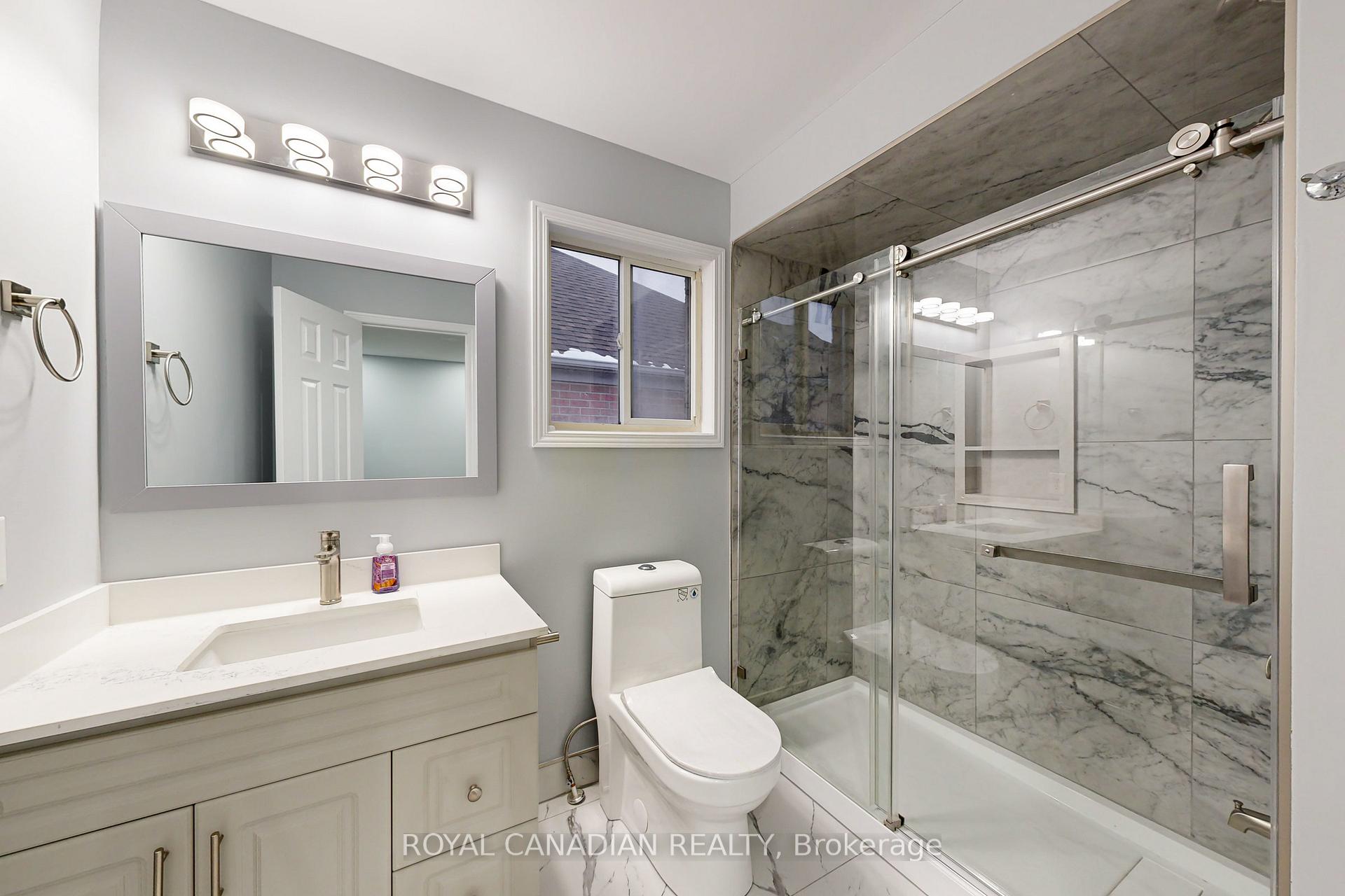 Photo 24 of 11 Revelstoke Place, Brampton, Sandringham-Wellington — HOMEH