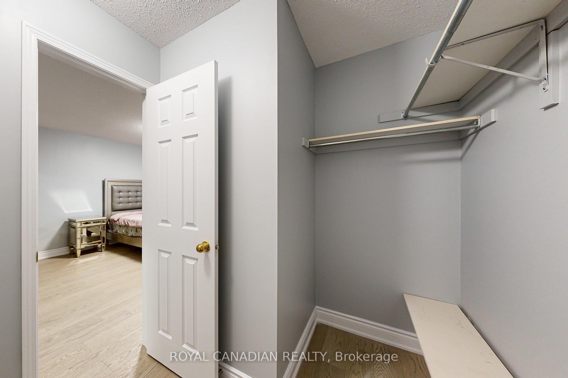 Photo 27 of 11 Revelstoke Place, Brampton, Sandringham-Wellington — HOMEH