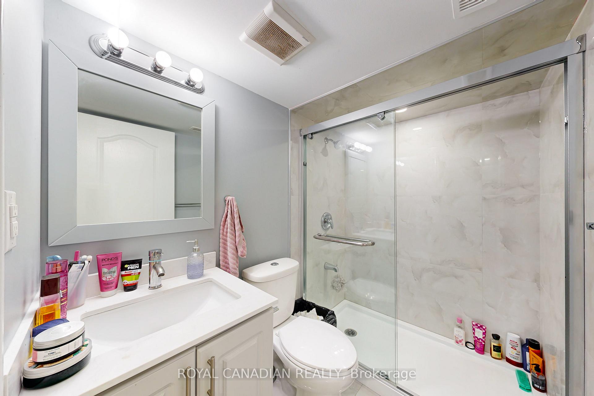 Photo 37 of 11 Revelstoke Place, Brampton, Sandringham-Wellington — HOMEH