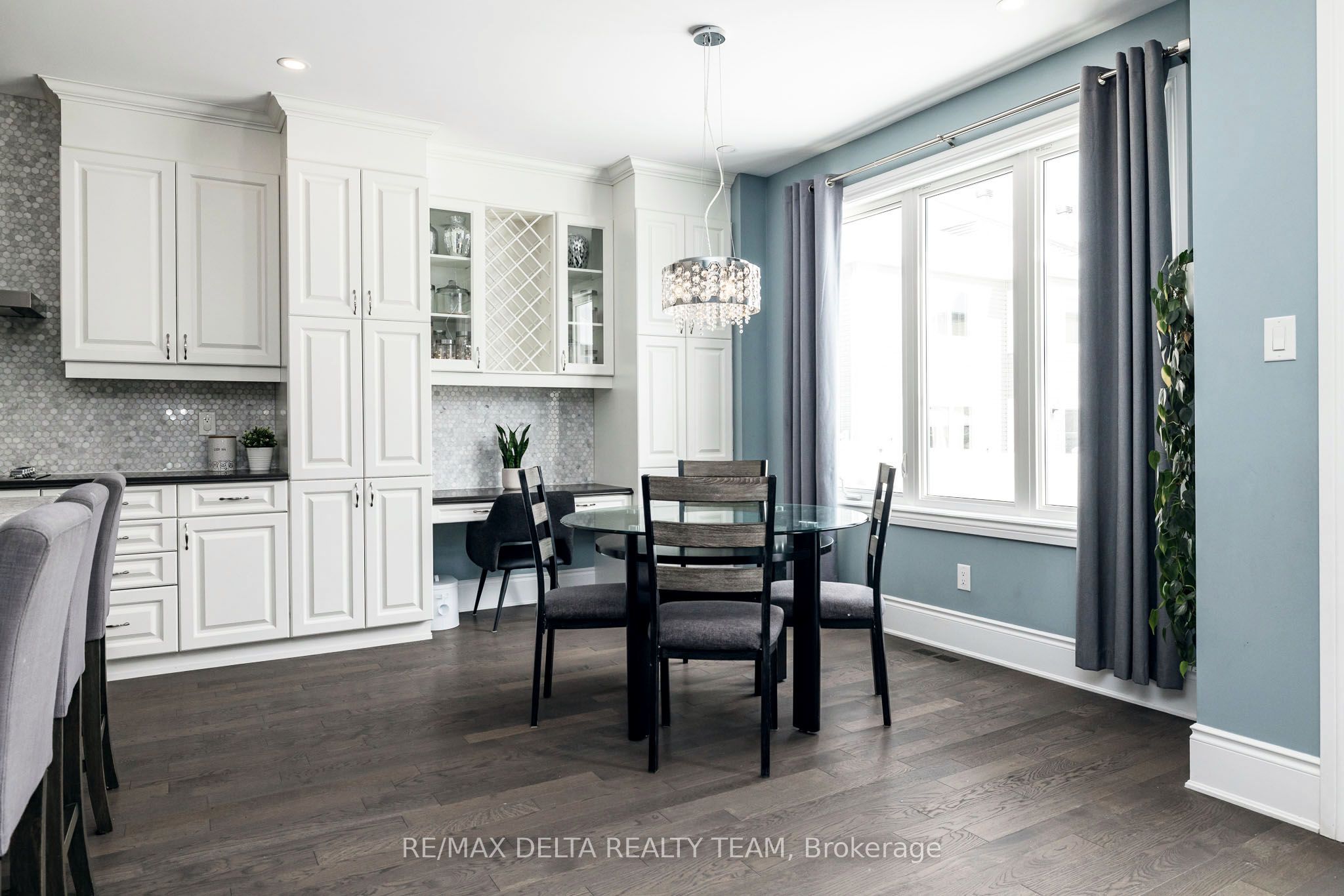 Photo 53 of 199 Bartonia Circle, Ottawa, Avalon West — HOMEH