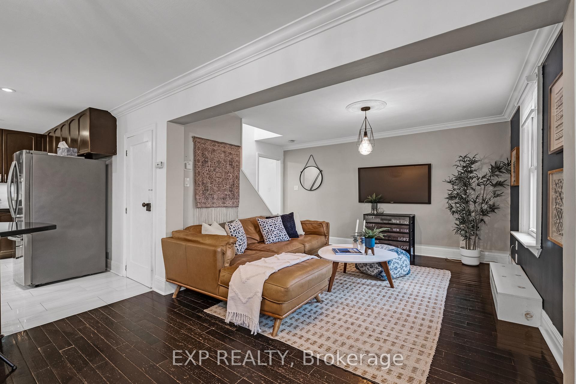 Photo 12 of 215 Tresane Street, Oshawa, Vanier — HOMEH