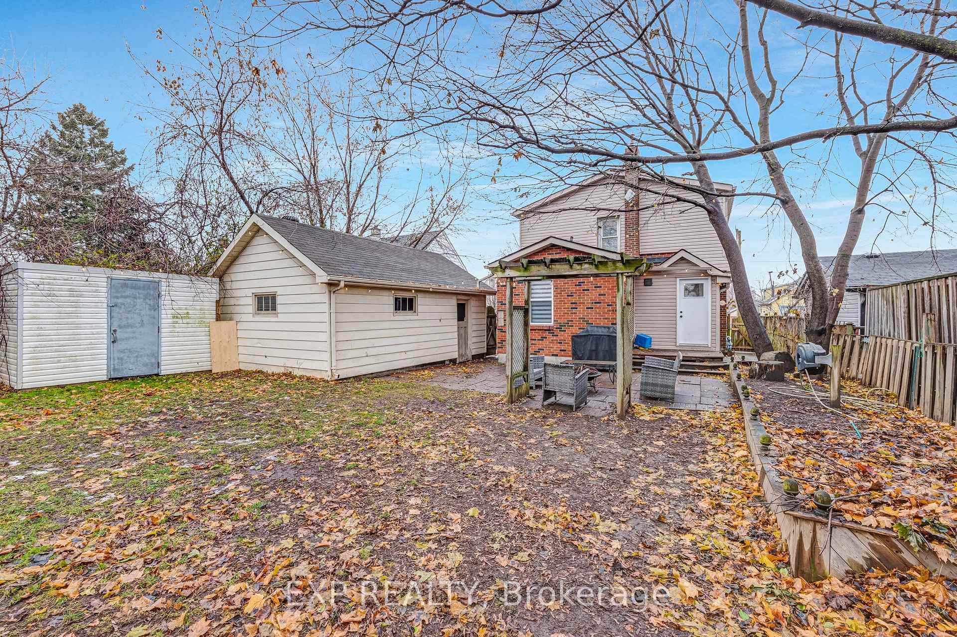 Photo 35 of 215 Tresane Street, Oshawa, Vanier — HOMEH