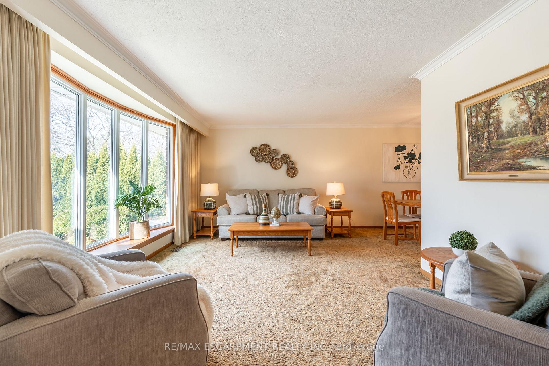 Photo 6 of 5160 Mulberry Drive, Burlington, Appleby — HOMEH