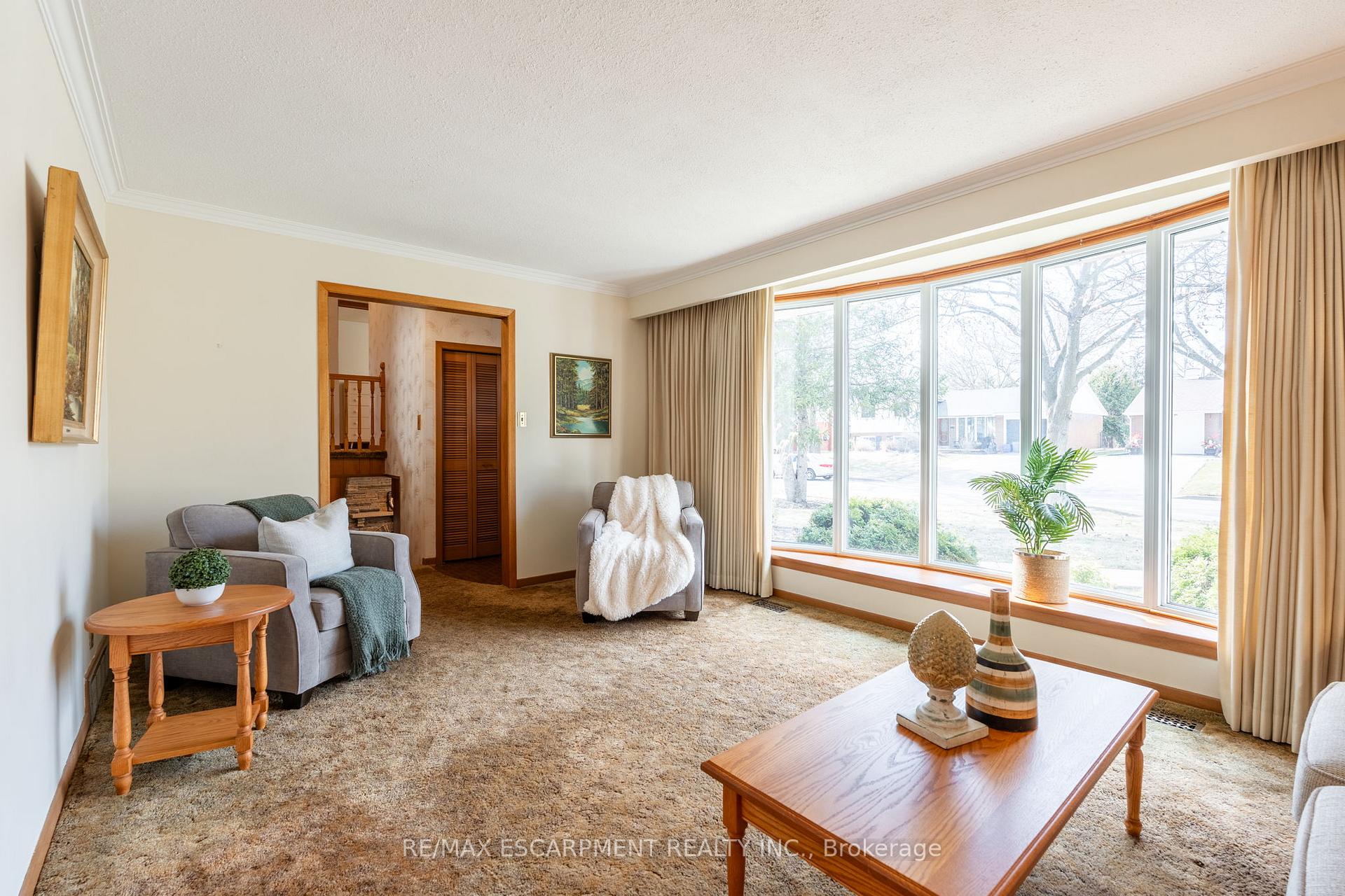 Photo 8 of 5160 Mulberry Drive, Burlington, Appleby — HOMEH
