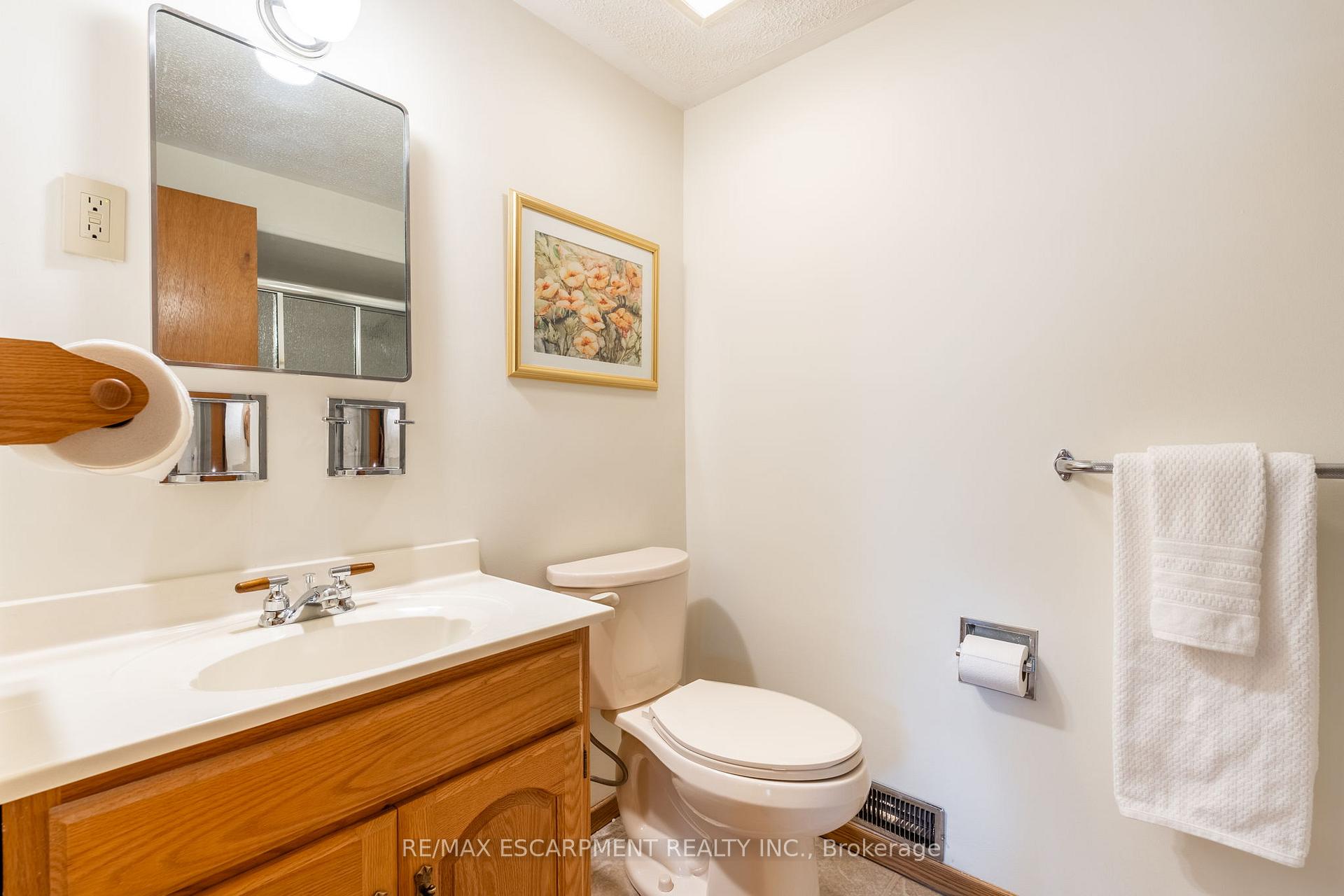 Photo 30 of 5160 Mulberry Drive, Burlington, Appleby — HOMEH