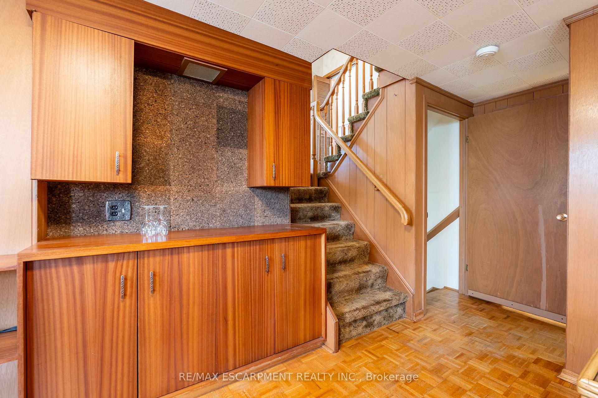 Photo 33 of 5160 Mulberry Drive, Burlington, Appleby — HOMEH