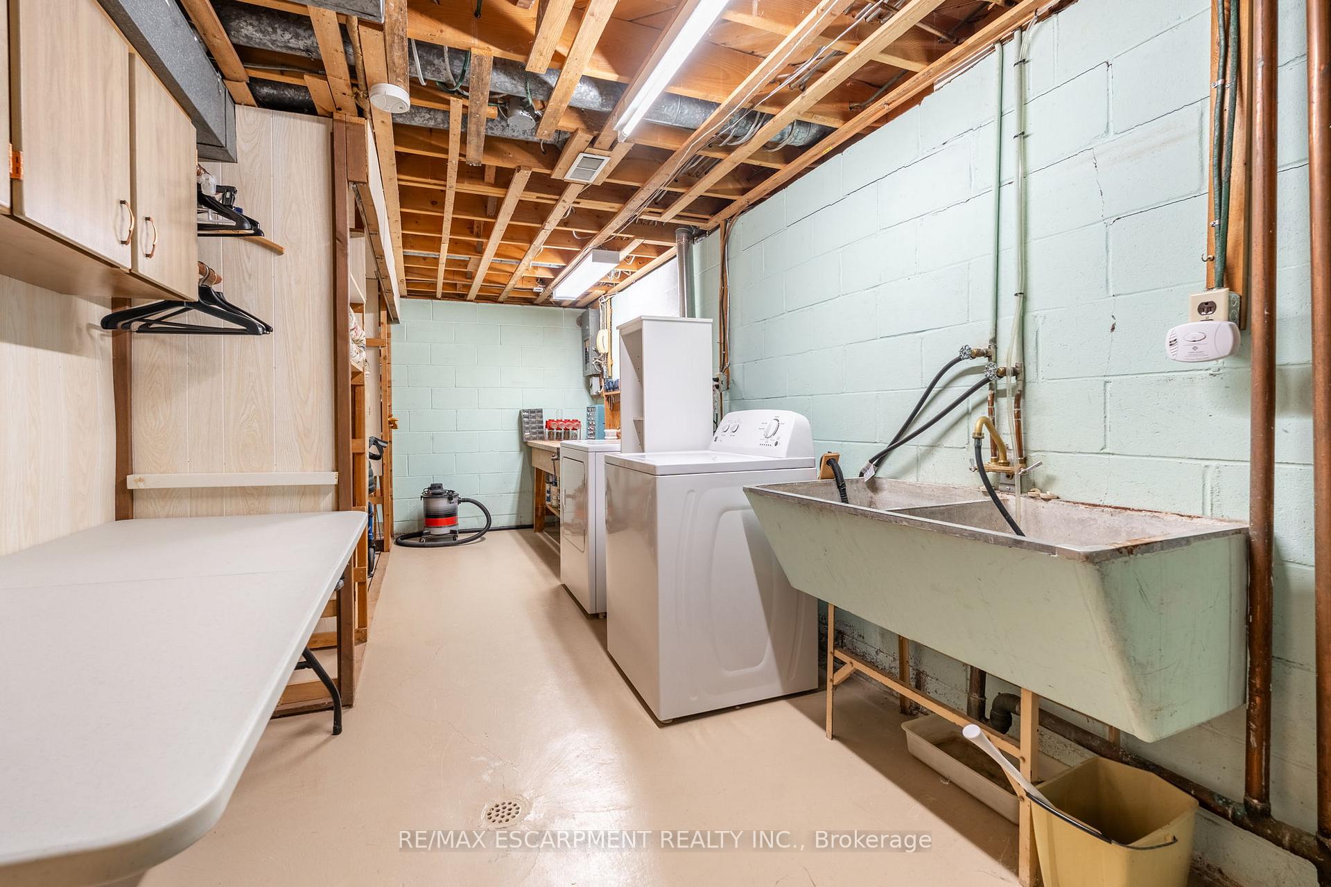 Photo 37 of 5160 Mulberry Drive, Burlington, Appleby — HOMEH