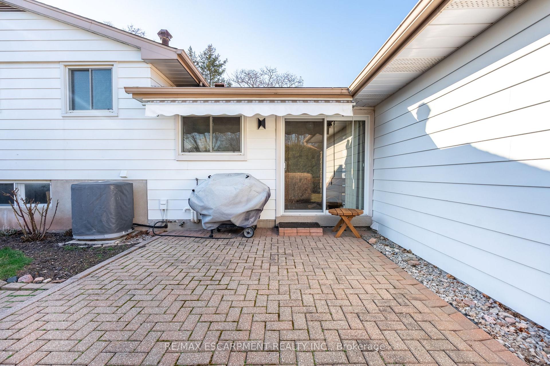 Photo 45 of 5160 Mulberry Drive, Burlington, Appleby — HOMEH