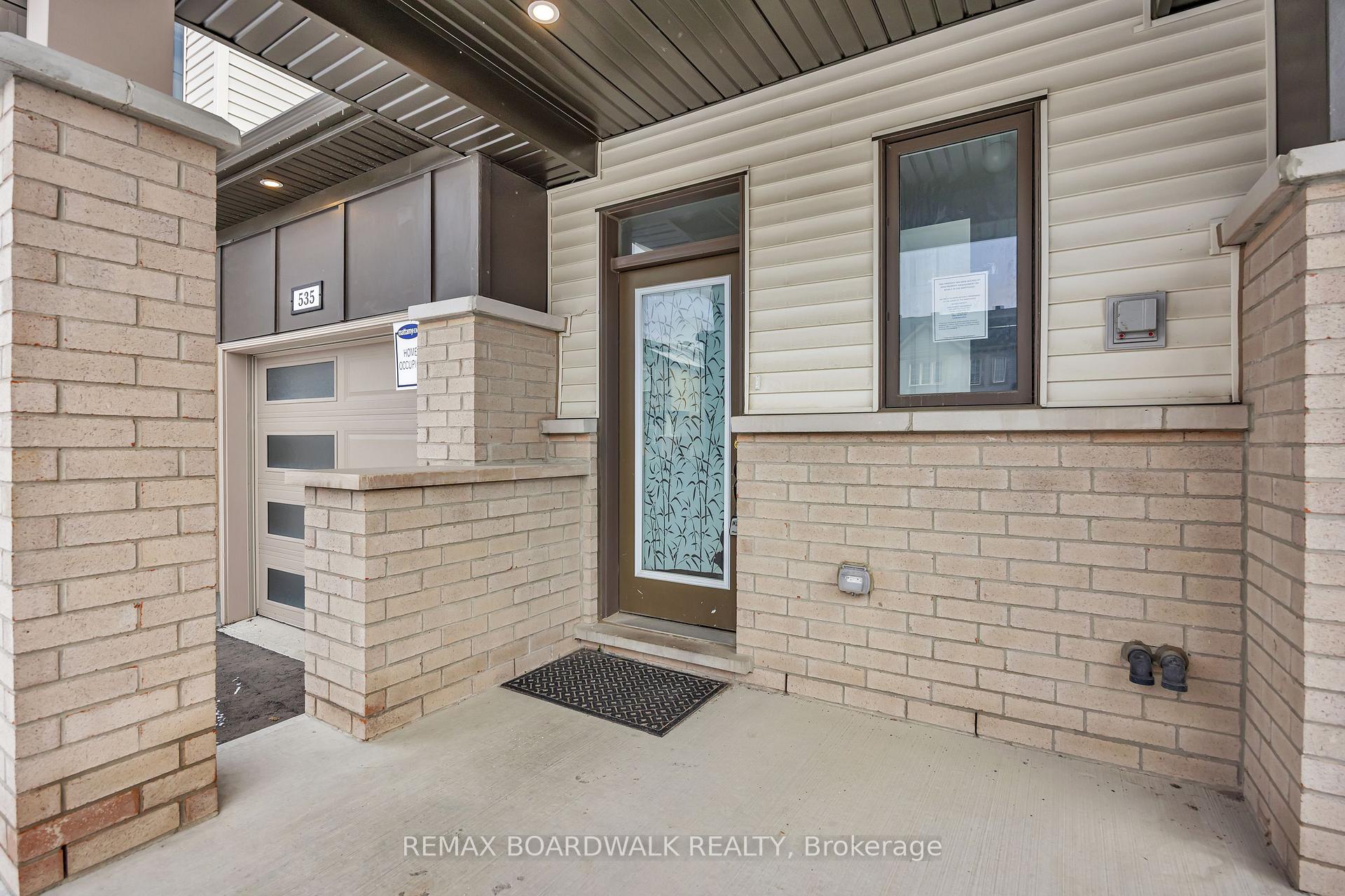 Photo 3 of 535 Flagstaff Drive, Ottawa, Barrhaven - Half Moon Bay — HOMEH