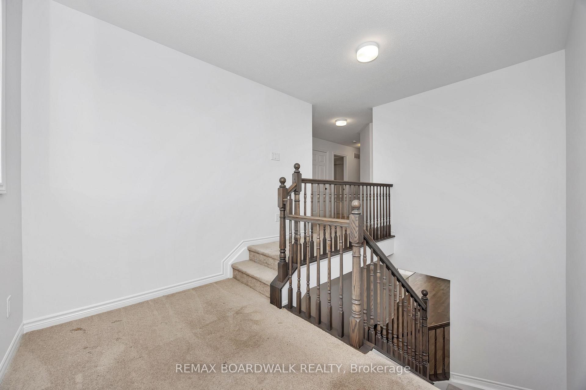 Photo 18 of 535 Flagstaff Drive, Ottawa, Barrhaven - Half Moon Bay — HOMEH