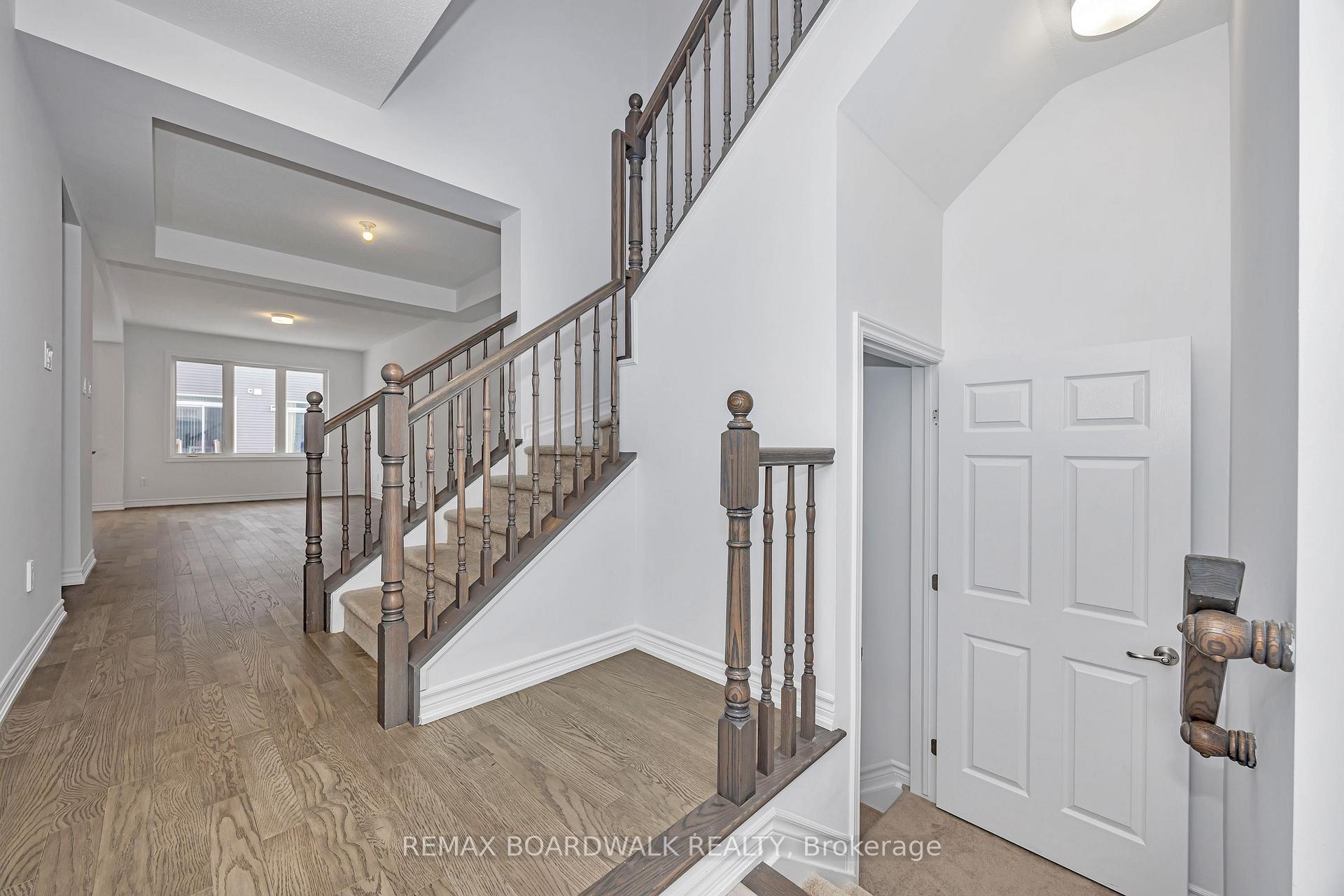 Photo 32 of 535 Flagstaff Drive, Ottawa, Barrhaven - Half Moon Bay — HOMEH