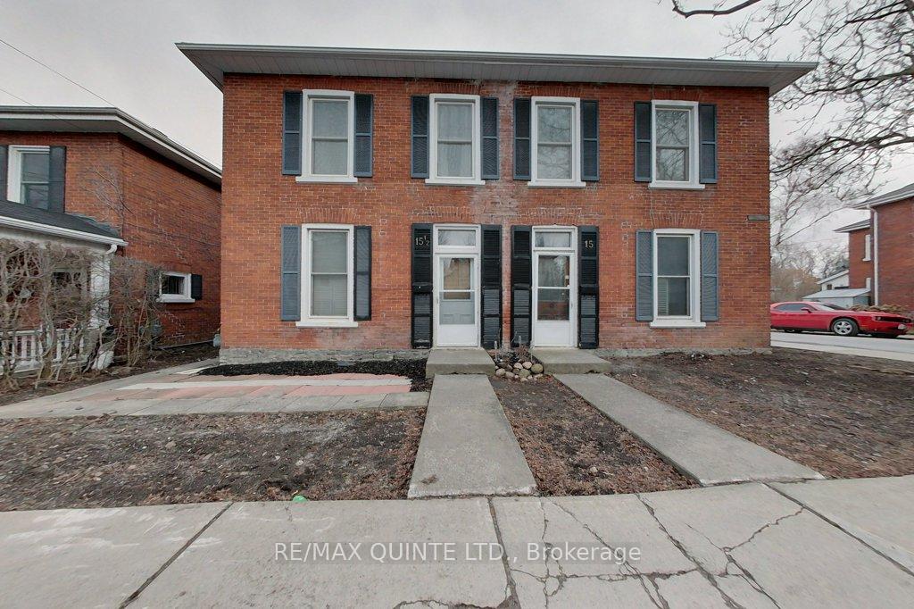 Front of 15 1/2 Forin Street