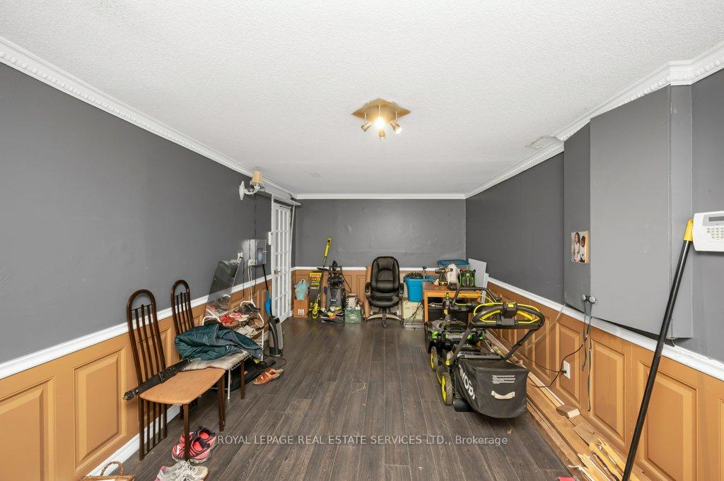Photo 21 of 116 Mill Street N, Brampton, Downtown Brampton — HOMEH