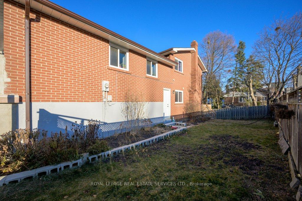 Photo 24 of 116 Mill Street N, Brampton, Downtown Brampton — HOMEH