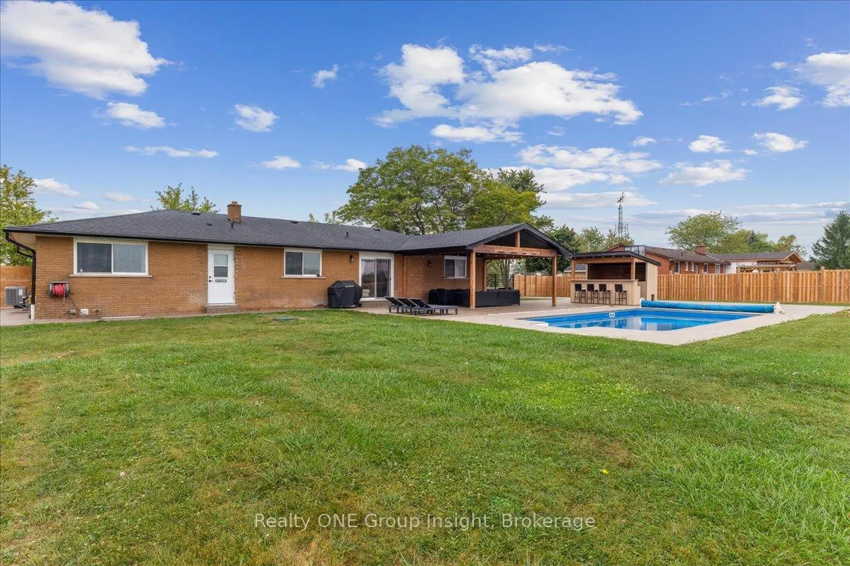 Photo 34 of 214 Binbrook Road, Hamilton, Rural Glanbrook — HOMEH