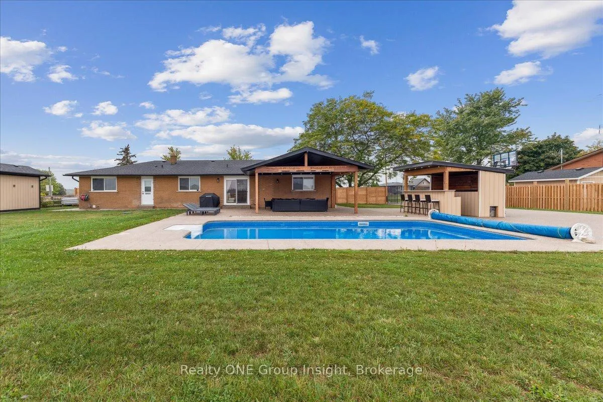 Photo 35 of 214 Binbrook Road, Hamilton, Rural Glanbrook — HOMEH