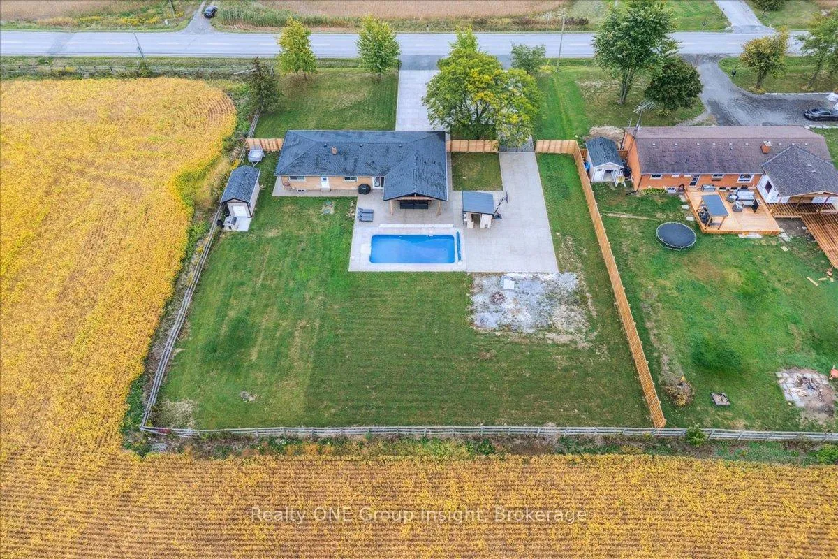 Photo 42 of 214 Binbrook Road, Hamilton, Rural Glanbrook — HOMEH