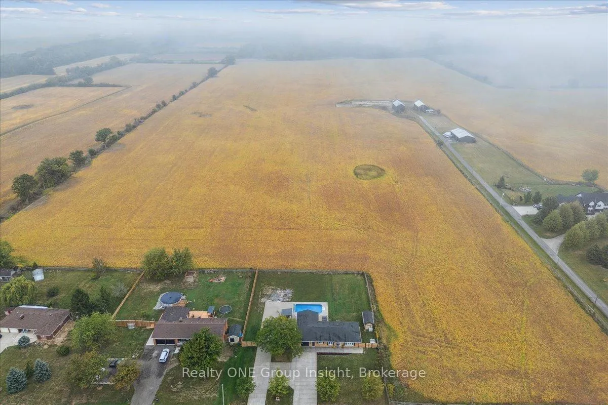 Photo 46 of 214 Binbrook Road, Hamilton, Rural Glanbrook — HOMEH