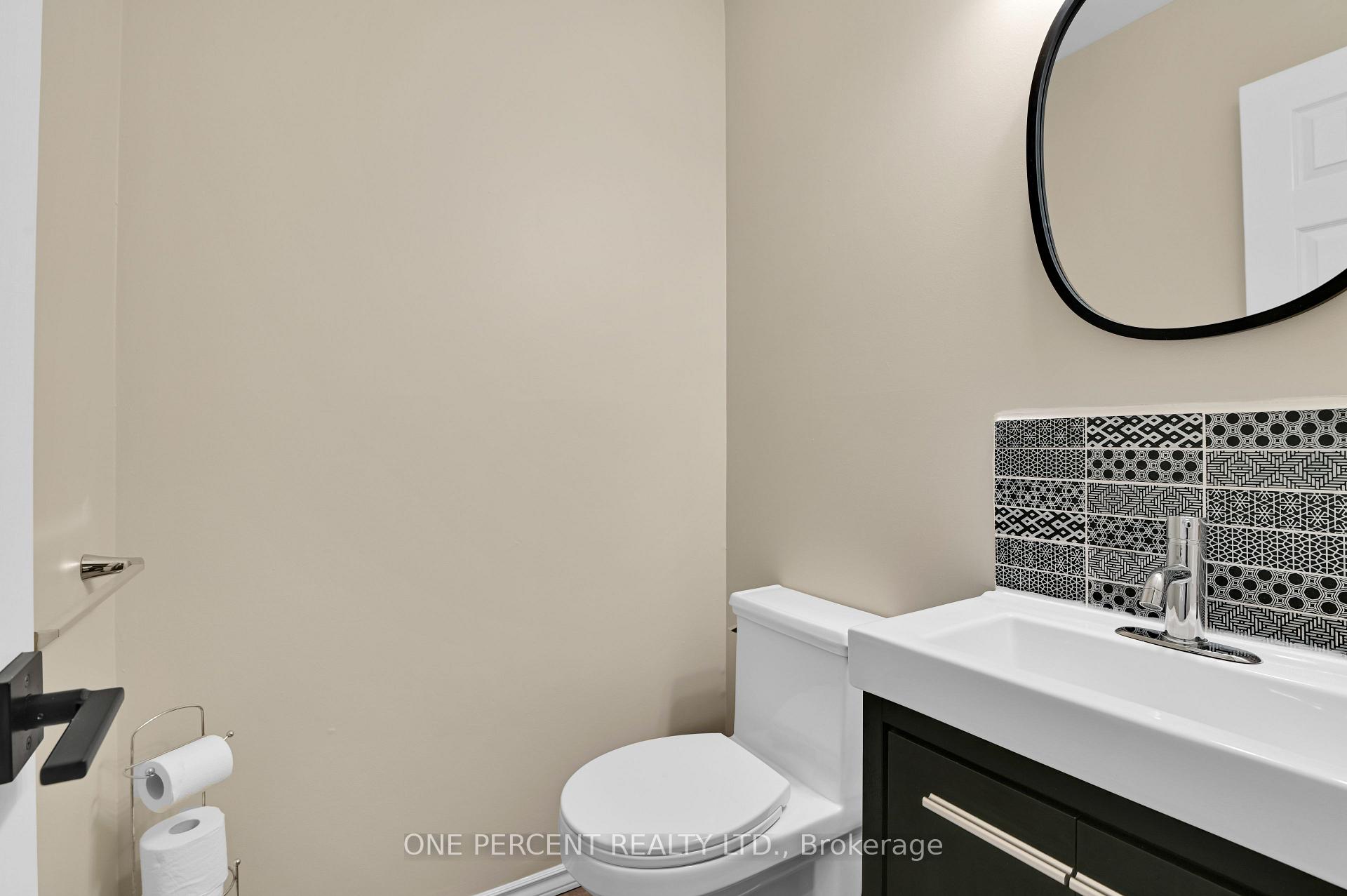 Photo 11 of 28 Phylis Street, Ottawa, Barrhaven - Pheasant Run — HOMEH