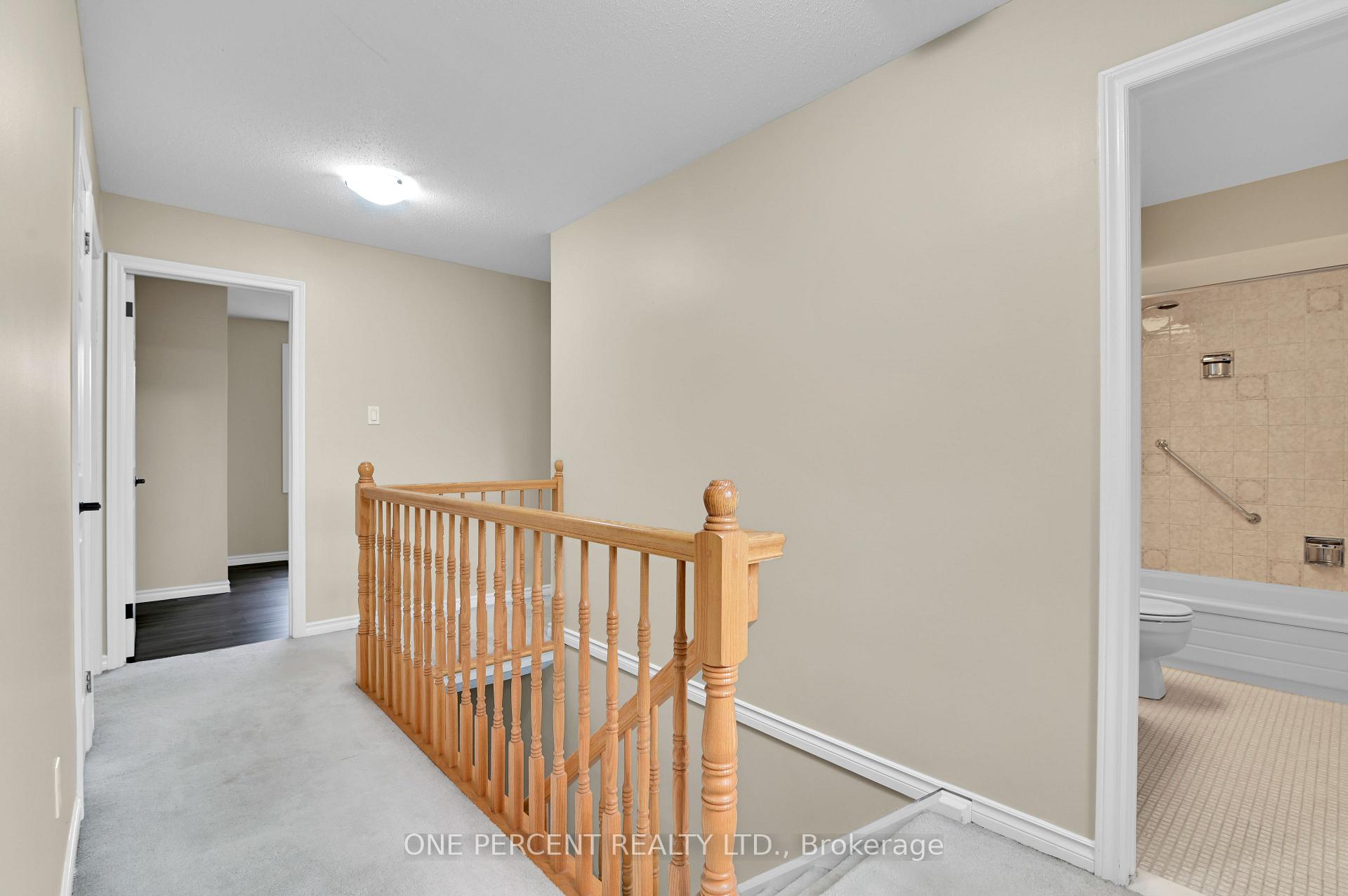 Photo 14 of 28 Phylis Street, Ottawa, Barrhaven - Pheasant Run — HOMEH